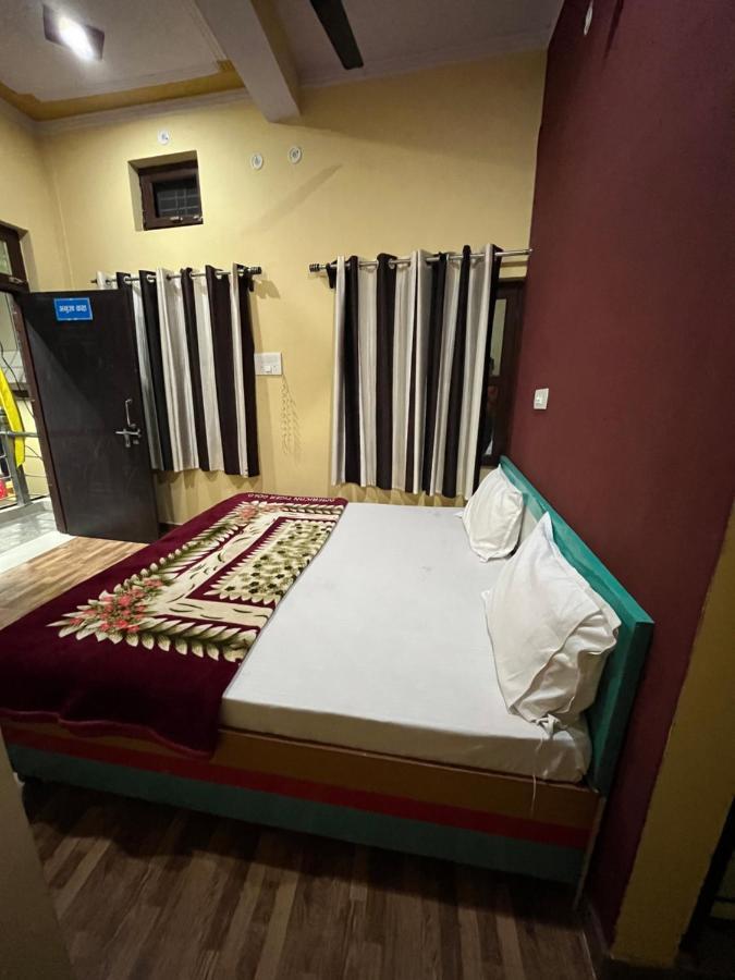 Girish Alay Home Stay Rudraprayāg Exterior foto