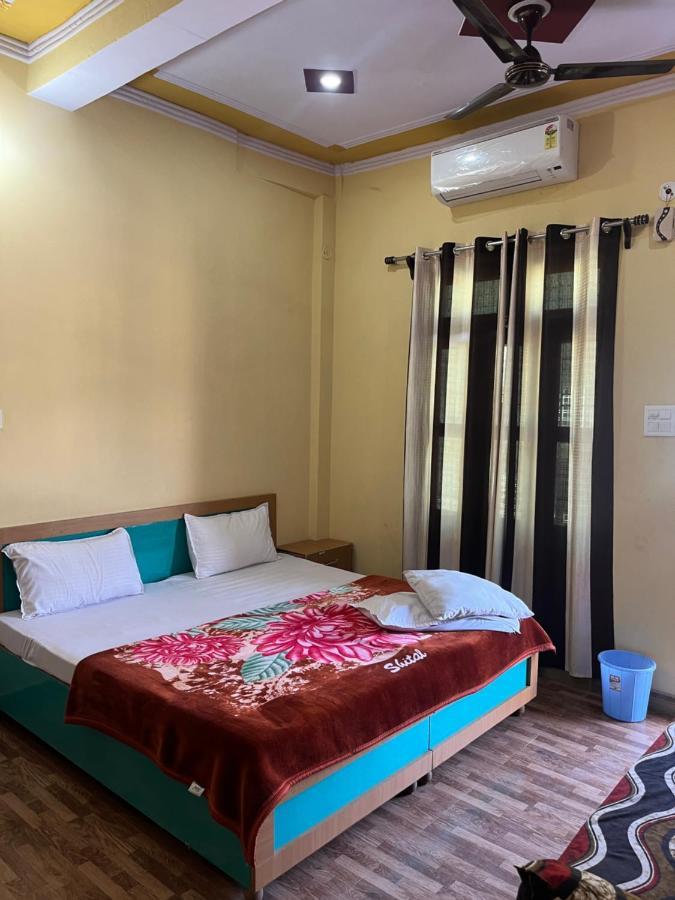 Girish Alay Home Stay Rudraprayāg Exterior foto