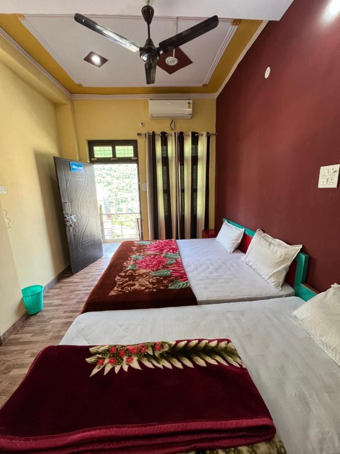 Girish Alay Home Stay Rudraprayāg Exterior foto