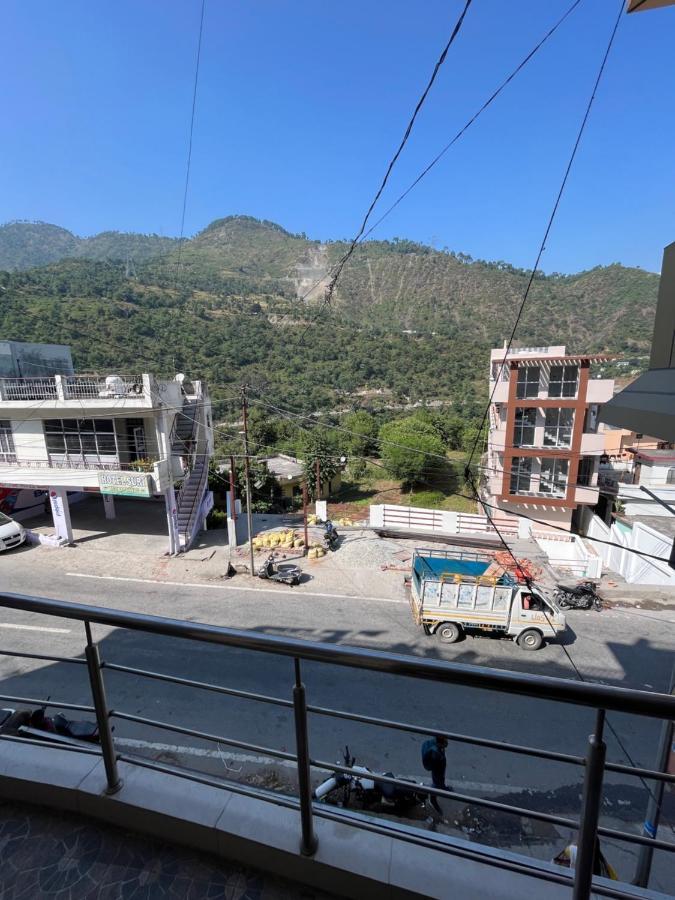 Girish Alay Home Stay Rudraprayāg Exterior foto